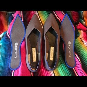 GUC Rothy’s mink points size 10 *minor flaw*